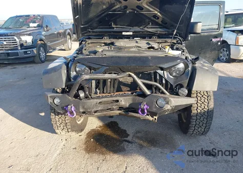 2013 Jeep Wrangler Unlimited Sport из США, поврежденный, VIN 1C4BJWDGXDL646182